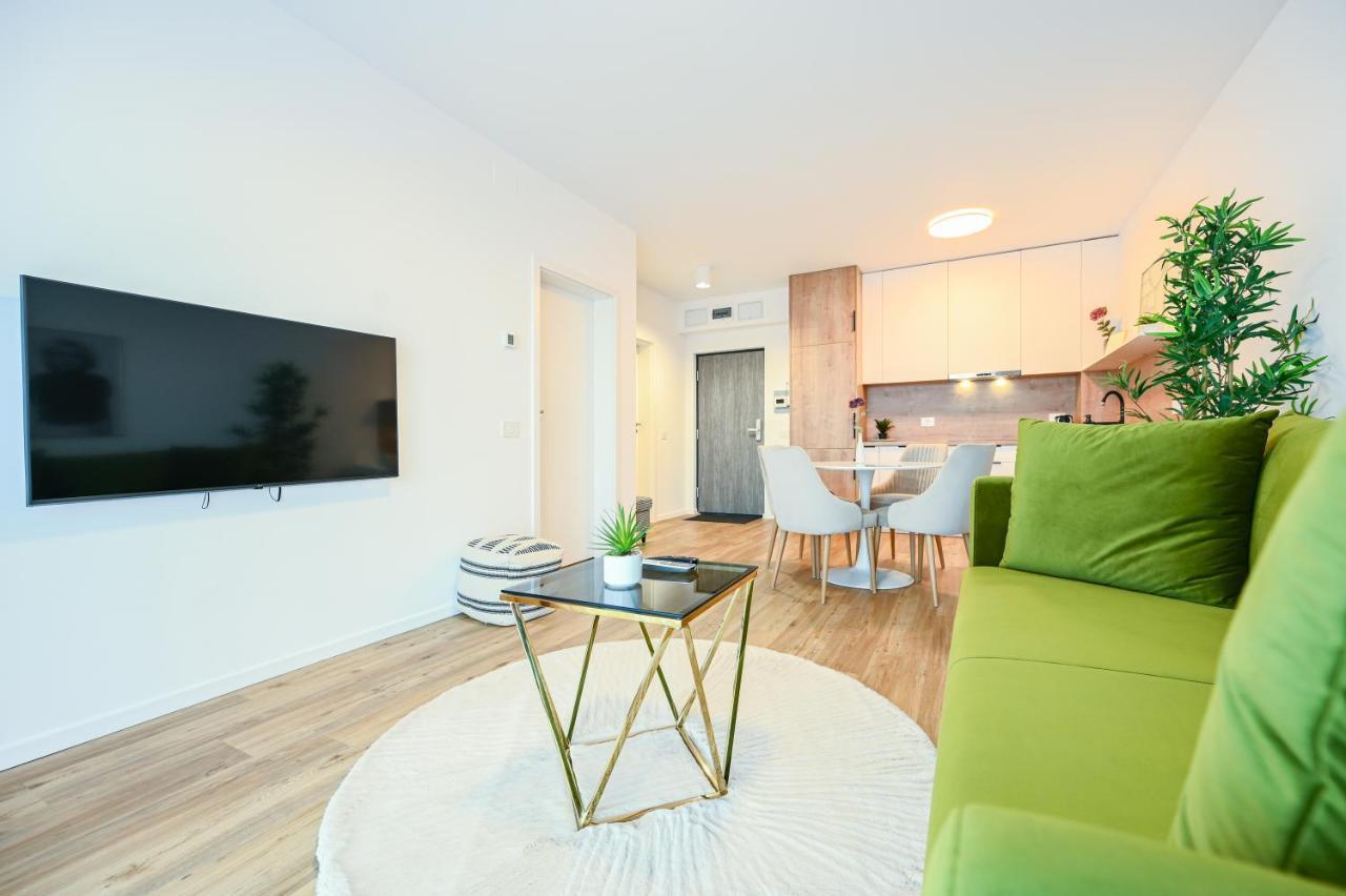Km Flats Appartement Oradea Buitenkant foto