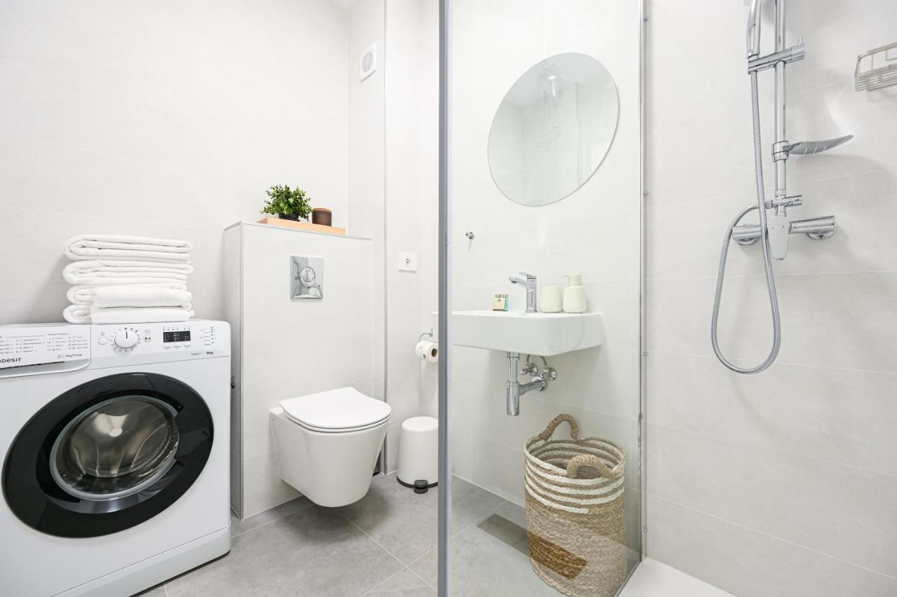 Km Flats Appartement Oradea Buitenkant foto